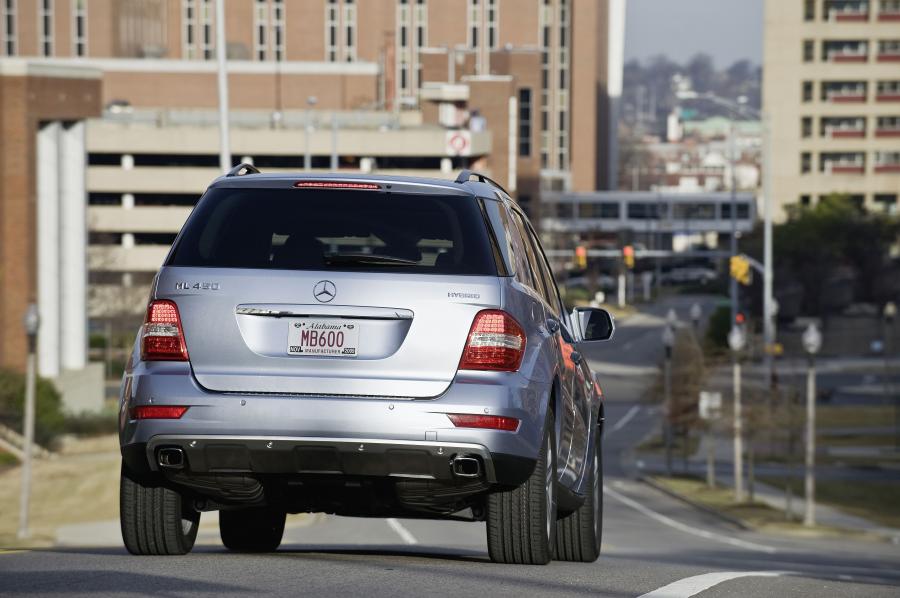  Mercedes-Benz ML450 Hybrid 2009 года  (фото 29 из 49)